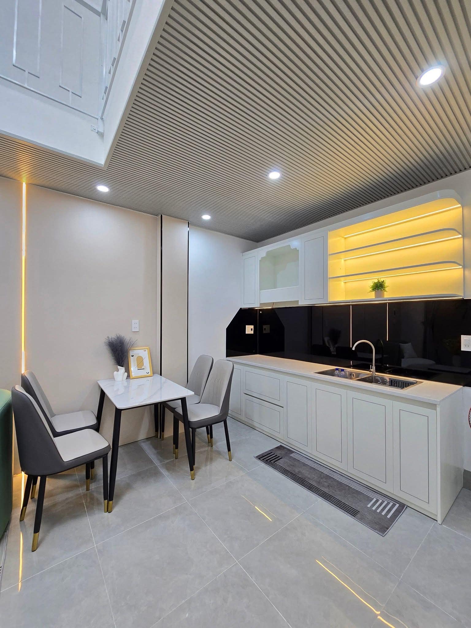 Mẫu tủ bếp đẹp
